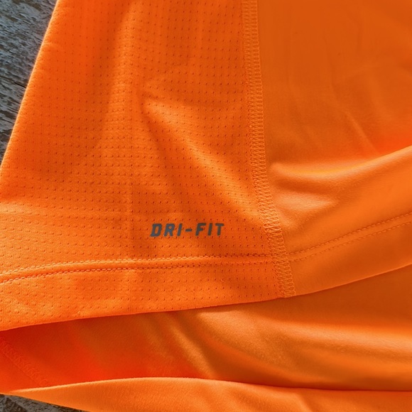 NIKE Ladies Size M Tank Top Excellent Condition ORANGE - Picture 4 of 6